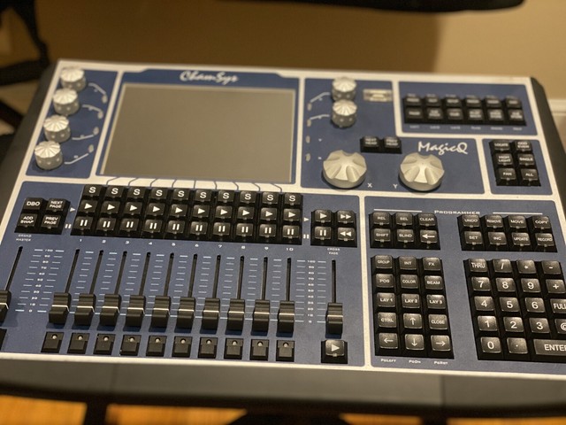 chamsys lighting desk