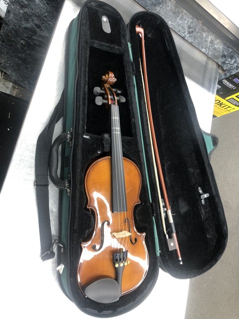 Musino 2000 Series Violin Outfits VN2012 1/2 Size Student Violin Amber Musino 2000 Series Violin Outfits VN2012 1/2 Size Student Violin Amber