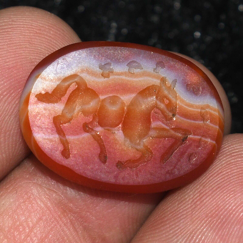 Antiguo sello de piedra de cornalina romana tardía alrededor del siglo IV - V dC
