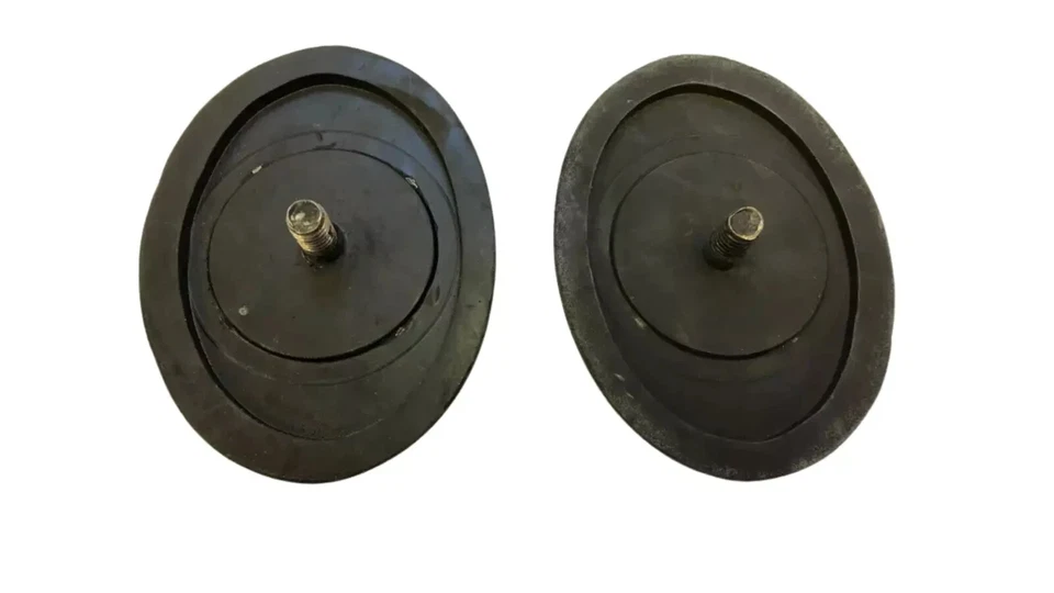 Conjunto de pedais de borracha de freio e embreagem dianteira DeSoto Airflow S-3 1935-1954 - Imagem 3 de 4