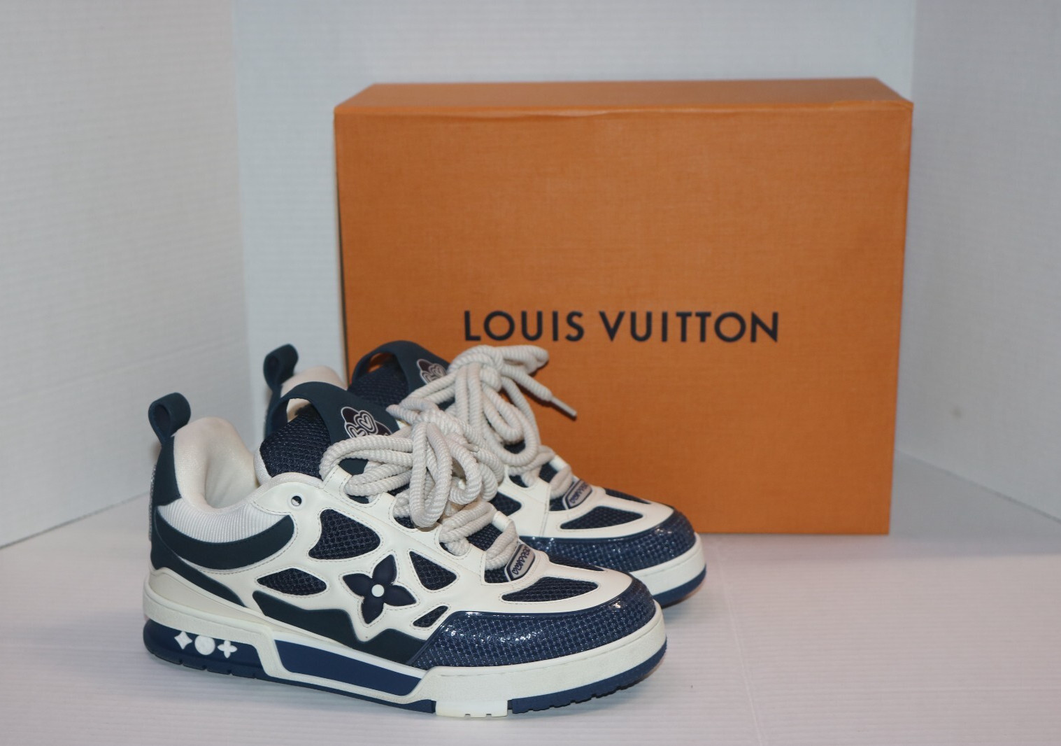 Louis Vuitton Men's Skate Sneakers Marine Blue/White Size 7.5