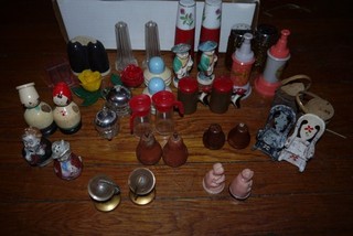 lot of 20 vintage salt and pepper shakers