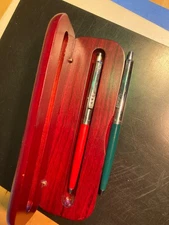 VINTAGE PAPERMATE BALLPOINT PENS AND HANDSOME WOOD CASE