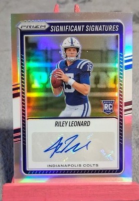 2025 Panini Prizm - Significant Signatures Riley Leonard #SSI-RLD (AU, RC)