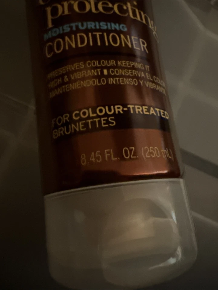 John Frieda Brilliant 黑发色保护保湿护发素 HTF — 第 4/4 张图片