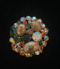 Vintage Large Statement Juliana D&E Speckled Easter Egg Rhinestone Brooch 2.5"