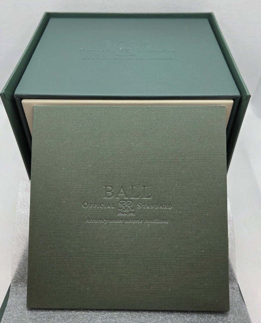 BALL  Trainmaster Power Reserve White Dial Blue Hands NM1056D-S1J-WH image 3