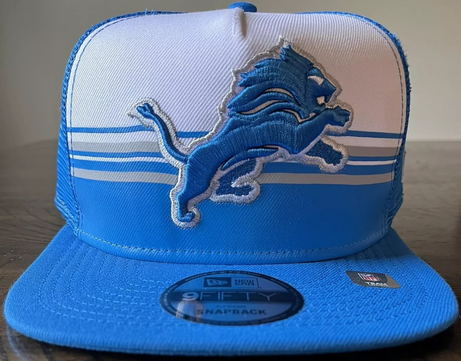 Picture 2 of 11