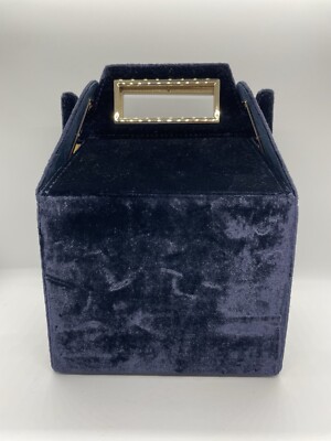 RARE POP &SUKI TAKEOUT BAG PURSE NAVY BLUE VELVET TAKE AWAY BOX **No strap