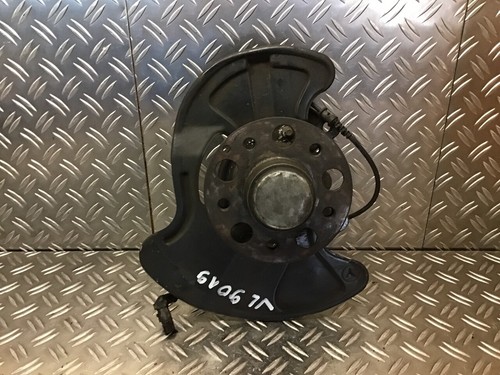 456939 Radlagergehäuse links vorne / Achsschenkel Mercedes-Benz C-Klasse T-Mode