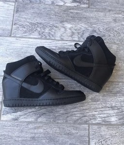 nike wedge sneakers australia