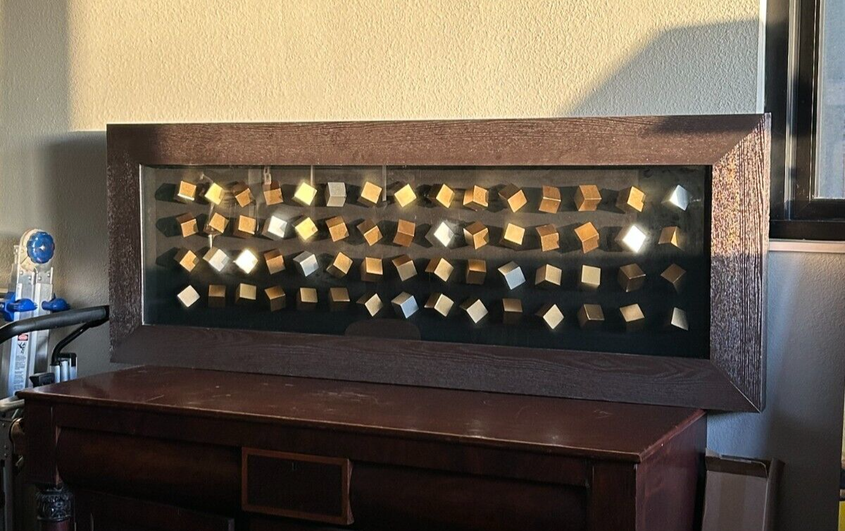 Huge Z Gallery Metallic Golden Silver Geometric Cubes Cubic Shadow