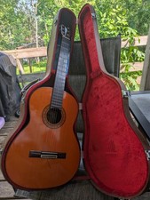 Vintage Maya Classical Guitar Model C134 & Vintage Takabe Hard Guitar Case Japan
