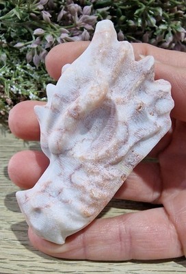 Roter Ader Jaspis Kristall Drachenkopf geschnitzt Schnitzerei 116 g 68,7 mm Heil Edelstein