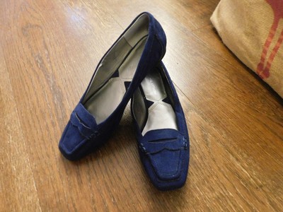 dressy navy blue flats