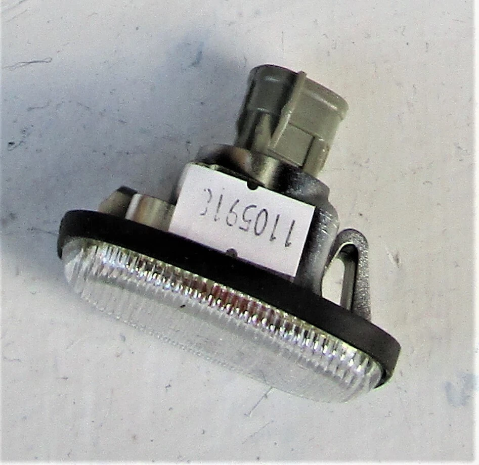 Par de luces intermitentes indicadores guardabarros derecho diestro derecho derecho nuevo Toyota Corolla E 11 modelo 1997 99 Foto 3 de 4