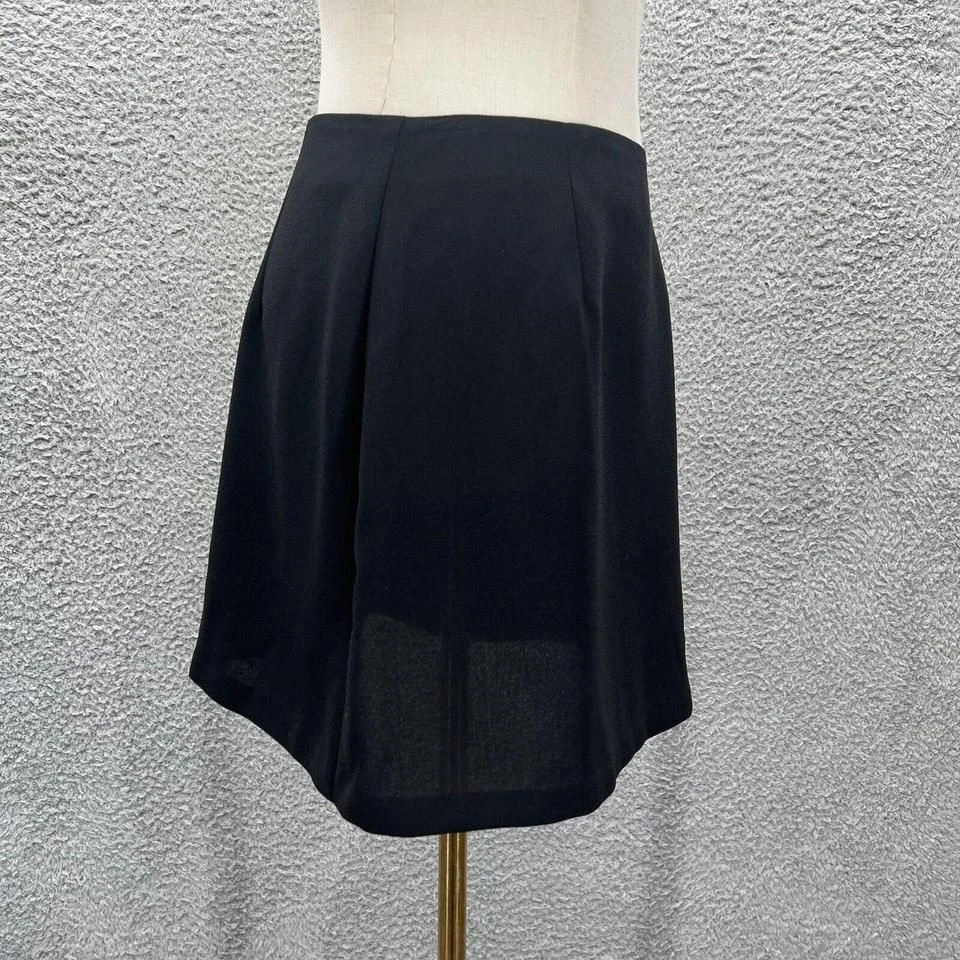 Minifalda subversiva básica negra mínima vintage años 90 oficina siren corp club Foto 3 de 4
