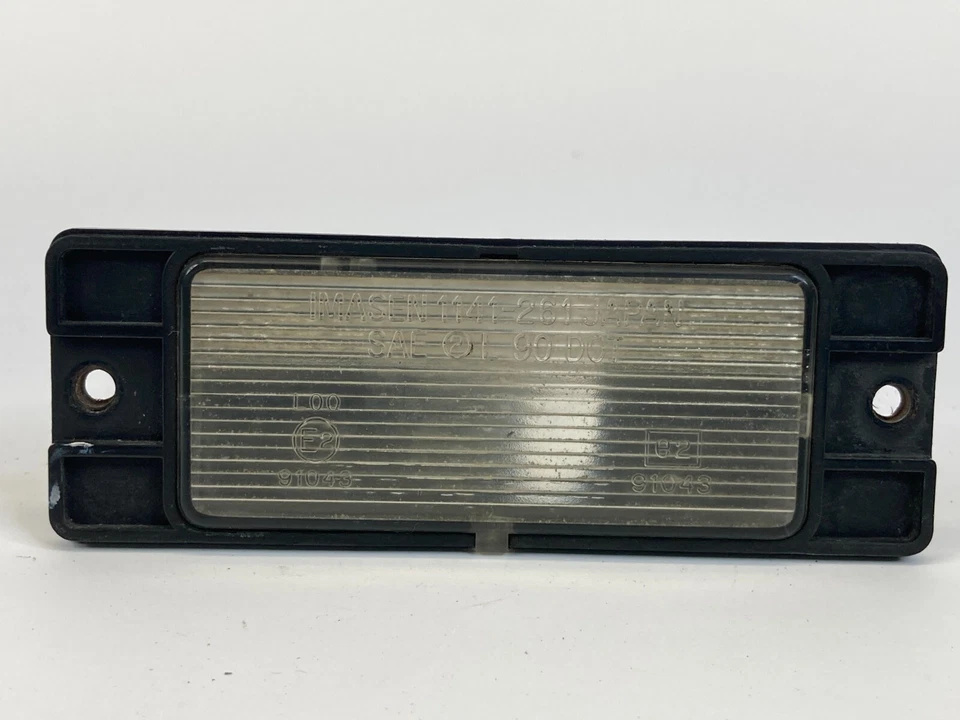 Conjunto de lámpara de luz de matrícula trasera deportiva Mitsubishi Montero 1997-2003 OEM Foto 3 de 4