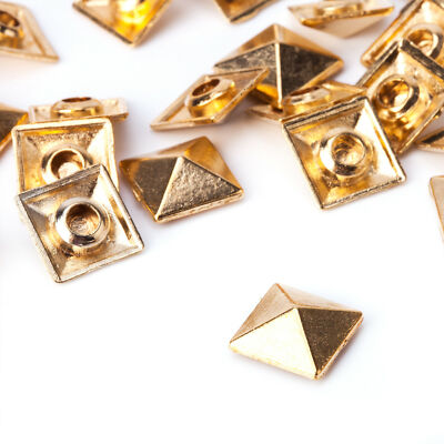 100pcs Punk Square Pyramid Rivet Stud DIY for Handbags Bracelets Coats 7-15mm
