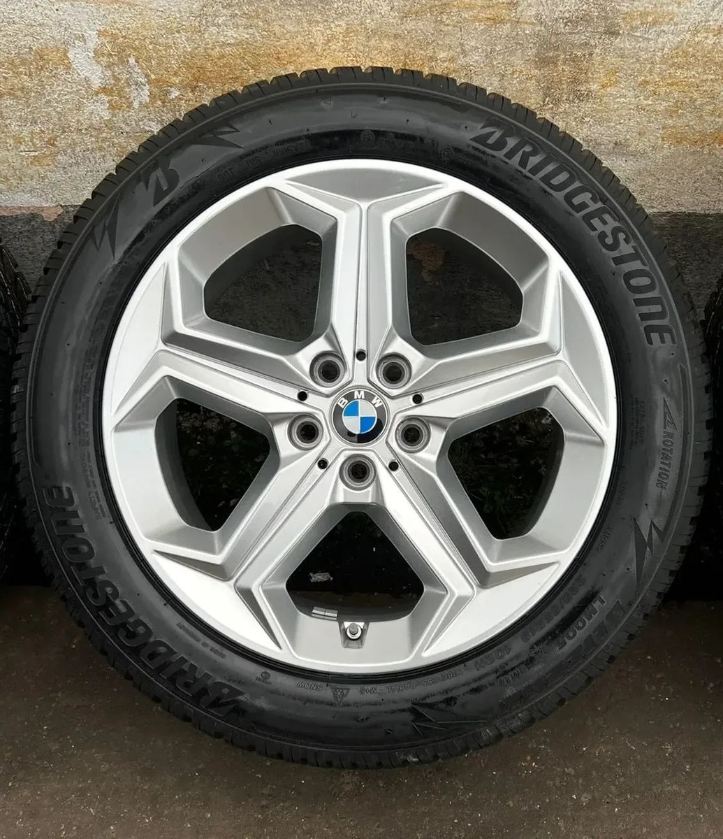 Original BMW X1 iX1 U11 18 Zoll Winterräder Sternspeiche 865  