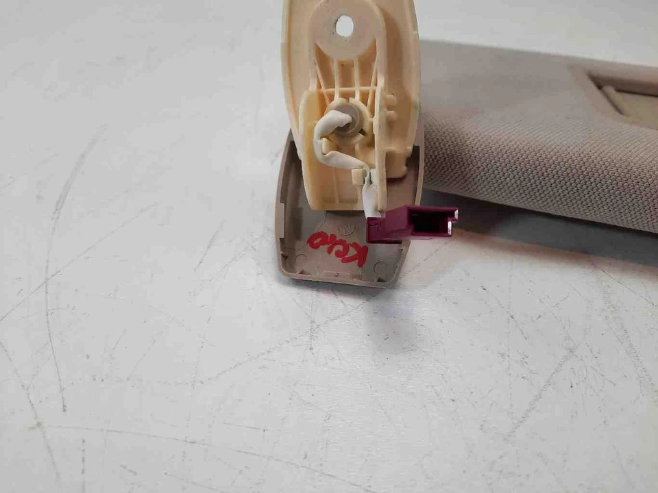 Parasol derecho BMW F01 F02 (iluminado) Rh OE beige para BMW 740LI 2011-2015 Foto 3 de 4