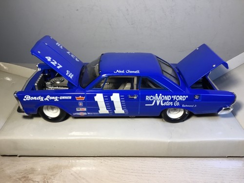 XRARE 1:24 Ned Jarrett #11 RICHMOND FORD / NAPA 1965 ACTION Die Cast NASCAR