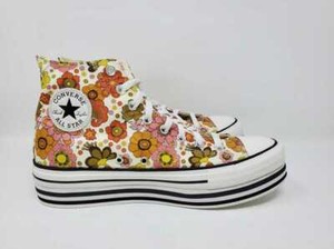 new women converse