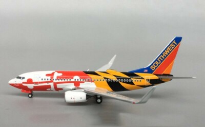 1:400 NG Model Southwest BOEING 737-700 Passenger Aircraft Diecast Plane Model