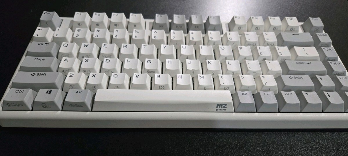 NiZ Plum Micro82EC Wireless Electrostatic Capacative Keyboard, 35g