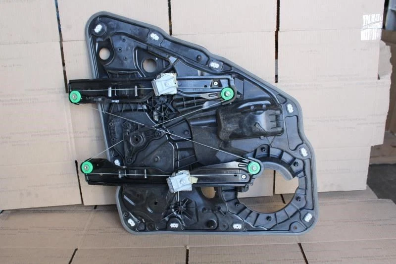 VOLKSWAGEN TOUAREG 2012 REGULADOR VENTANA PUERTA TRASERA LADO CONDUCTOR IZQUIERDO 7P6839755A Foto 2 de 4