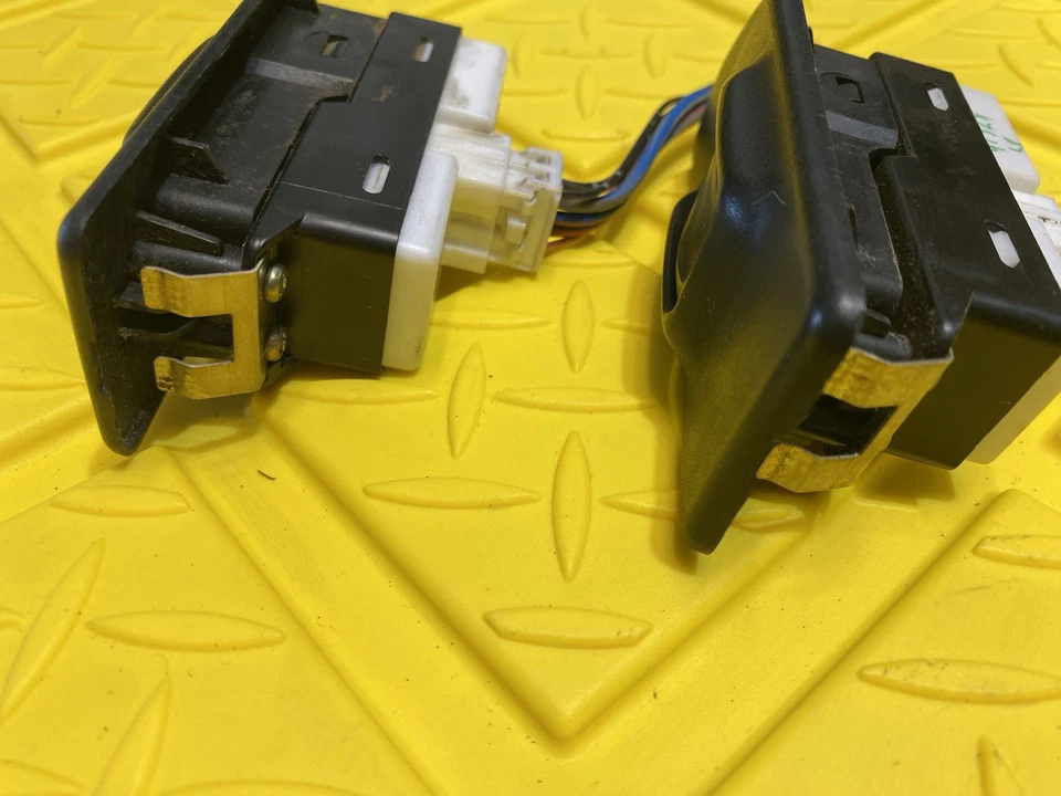 95-01 02 Juego de interruptores de ventana eléctrica trasera Acura SLX OEM trasero izquierdo derecho 95-02 X2 SUV Foto 3 de 4