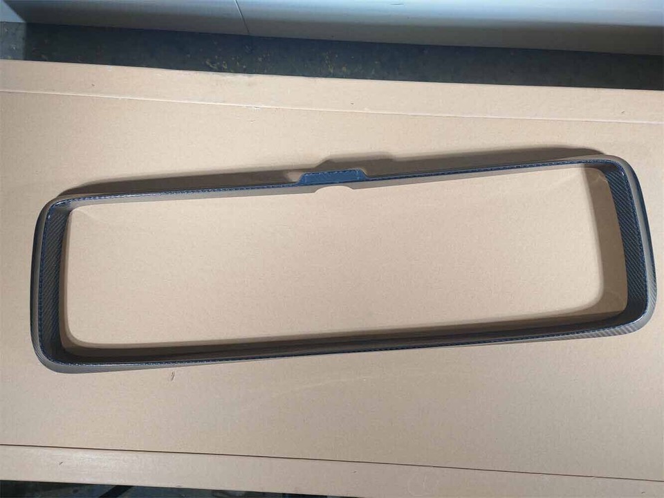 Dry Carbon Fiber Middle Grille Trim Cover For Mercedes G-Wagon W464 G63 AMG – Polished Finish