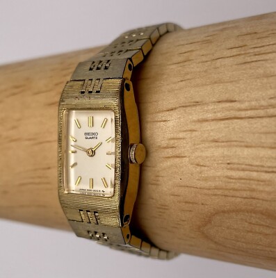 Vintage Seiko Quartz Women's Watch 14-6139 New Battery | eBay