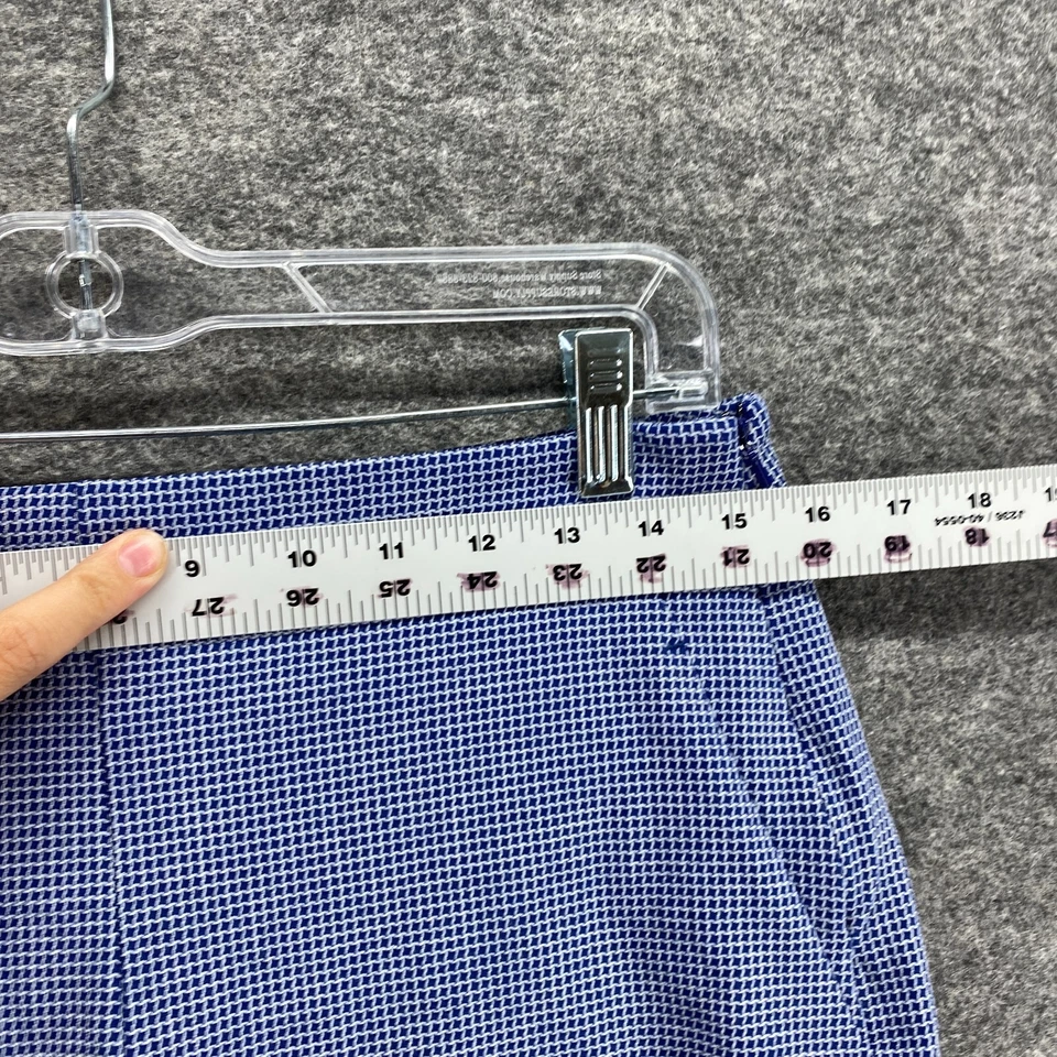 Banana Republic Shorts Women 4 Blue Check Chino Mid Rise Viscose - Image 3 of 4