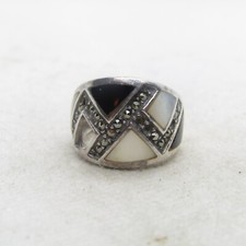 CW Sterling Silver 925 Mother of Pearl Onyx Marcasite Stone Ring Size 5 K4937