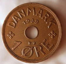 1939 DENMARK ORE - Excellent Scarce Vintage Coin - FREE SHIPPING - Dansk Bin #2