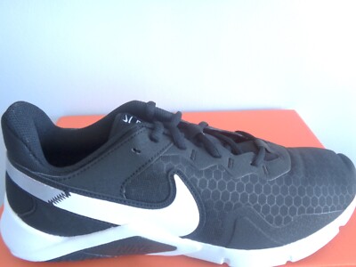 Nike Legend Essential 2 Sneaker Schuhe CQ9356 001 UK 8 EU 42,5 US 9 NEU + KARTON