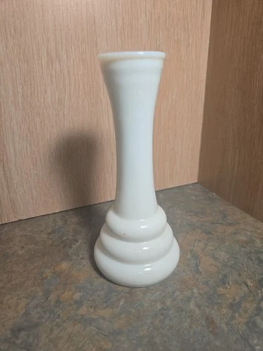 Vintage White Milk Glass Beehive Base Flower Bud Vase 6" Randall