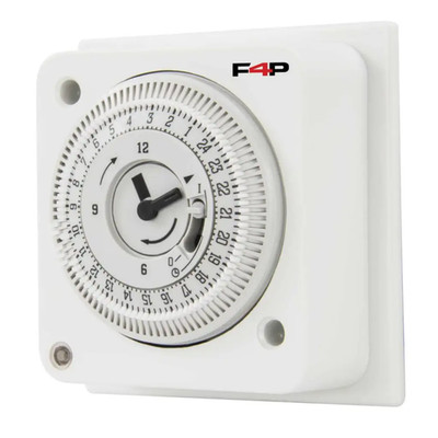 F4P 24 Stunden Steckdosenkasten mechanische Zeitschaltuhr F4P24/SKT