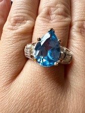 925 sterling silver 14k gold vermeil natural blue topaz Ring size 6.25