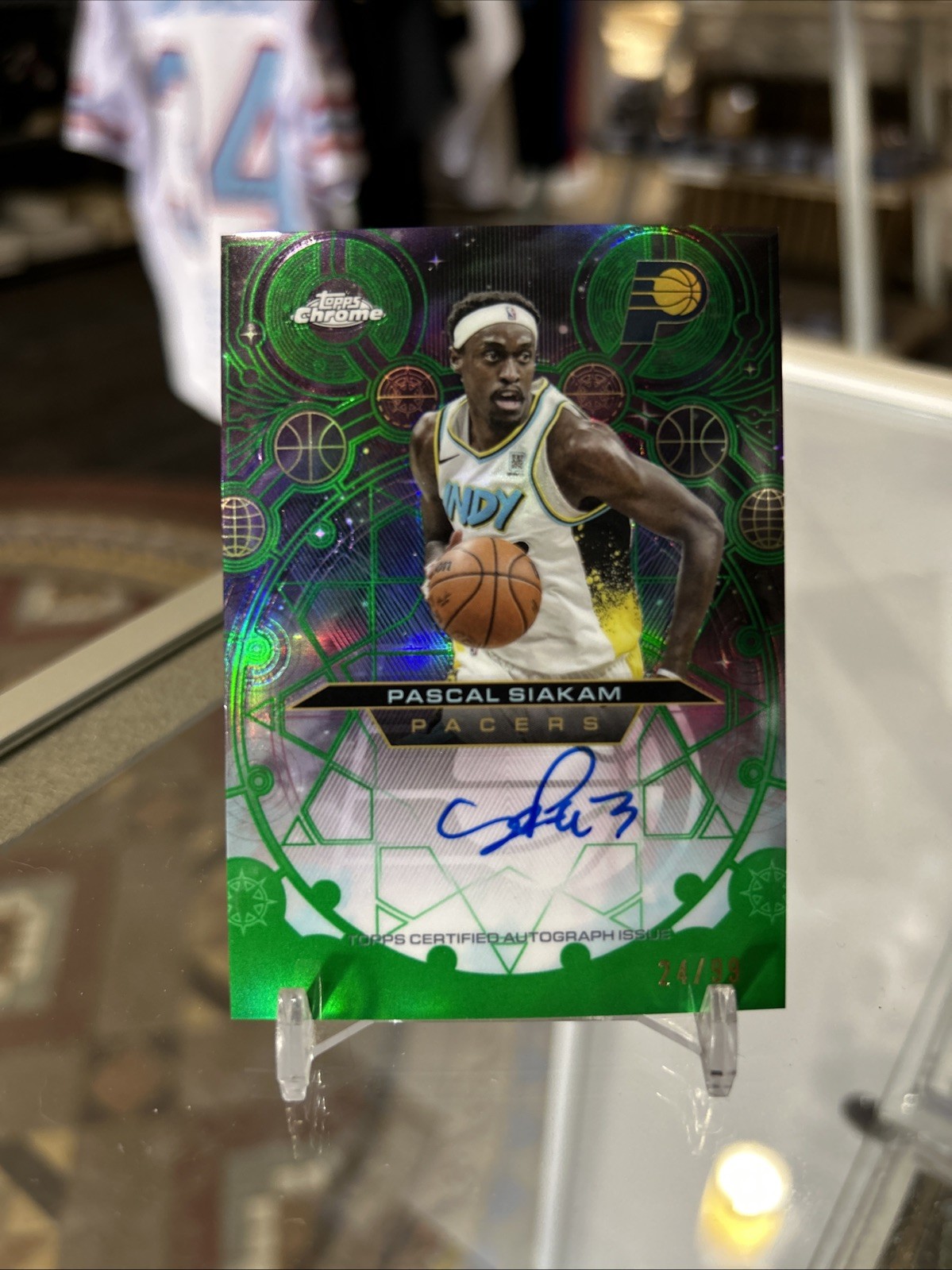 2025-26 Topps Chrome Chromographs Style Pascal Siakam On Card Auto Green SSP /99