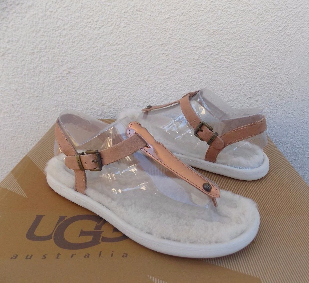 UGG LOU LOU SANDALI FLUFFIE IN PELLE DI PECORA ORO ROSA DONNA US 10 EUR 41 NUOVI CON SCATOLA