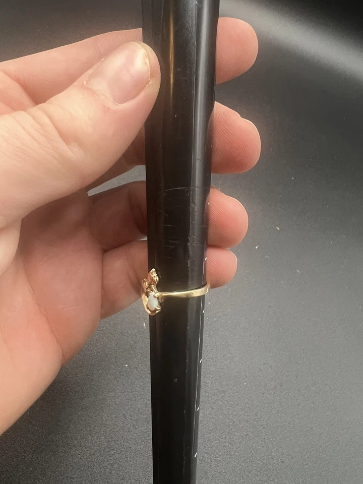 Anillo oro amarillo 10k co ópalo bonito talla 6.5. e5.19 Foto 3 de 4