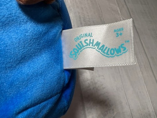 Work Out Squishmallow Omar der Braunbär HUSTLE FOR THAT MUSCLE 8 Zoll Plüschtier - Bild 6 von 7