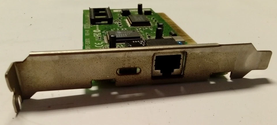 D-Link Scheda PCI 10-100Mbps per PC DFE-530TX - Immagine 3 di 3