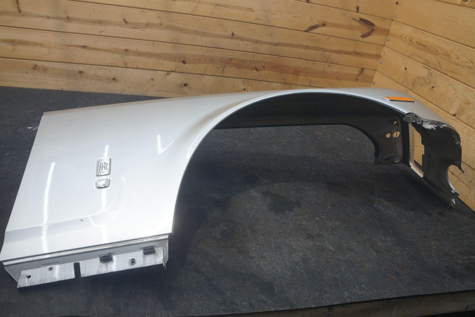 Front Right Passenger Side Fender Wing Panel Silver Rolls Royce Phantom 04 *Note