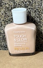 Revlon Touch & Glow Moisturizing Makeup Foundation CREAMY IVORY~ 2 oz.