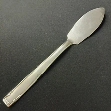 Cheese Knife Cutter Spreader Krupp Berndorf European 90 5 Silverplate 7 3/4"