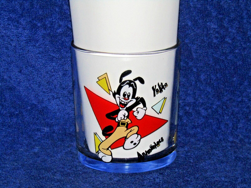 Rare 1997 Warner Bros. Animaniacs Yakko  Dot Wakko Drinking Glass