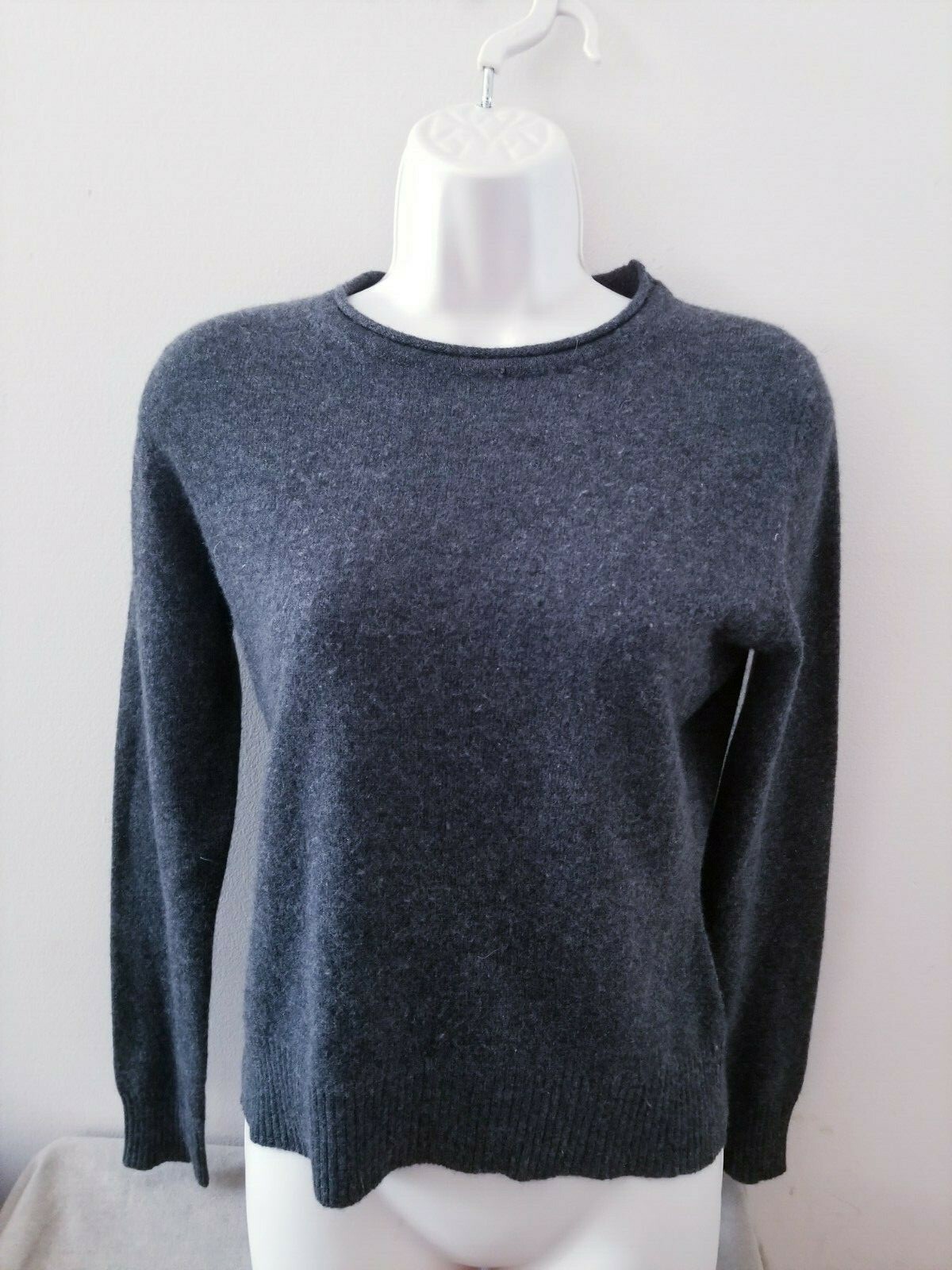 Gray Crew Neck 100% Cashmere Sweater Sz 